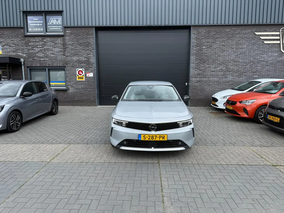 1.2 Level 3 130PK | 1E EIGENAAR | 3/6/12MND GARANTIE| LED | ACC | AGR| CAMERA | DAB | CARPLAY | NAVI |