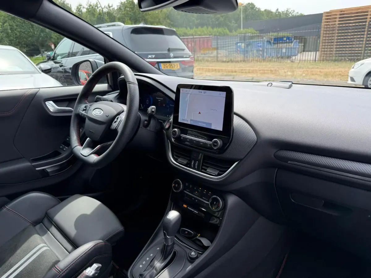 1.0 EcoBoost ST-X | AUTOMAAT | PANO DAK | 3/6/12 MND GARANTIE | NAVI | ACC | PDC | LANE ASSIST |
