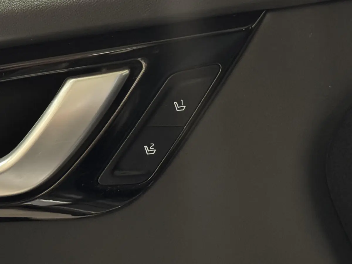 77.4 kWh | leder | navi | camera | stoelventilatie |