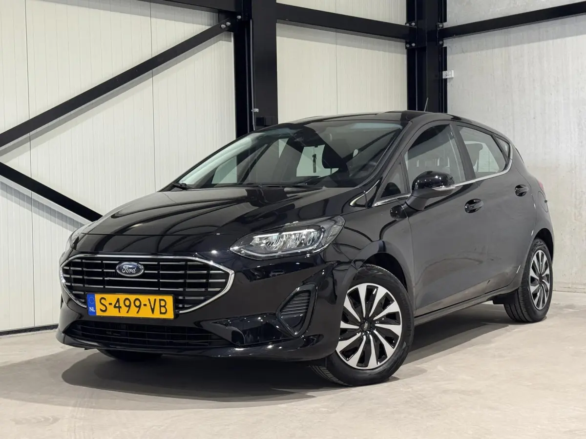 1.0 EcoBoost Hybrid Titanium | carplay | stoelverwarming |