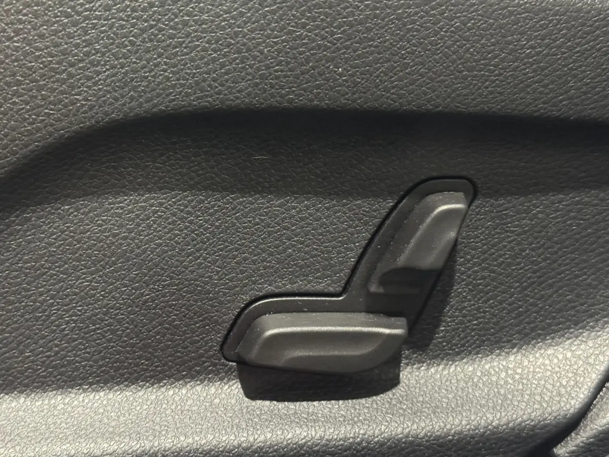300 e | navi | trekhaak | half-leder | carplay |