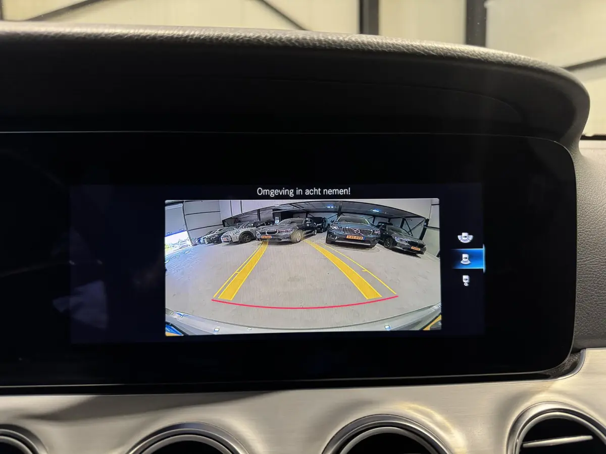300 e | navi | trekhaak | half-leder | carplay |