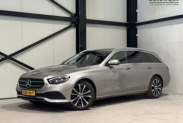300 e | navi | trekhaak | half-leder | carplay |