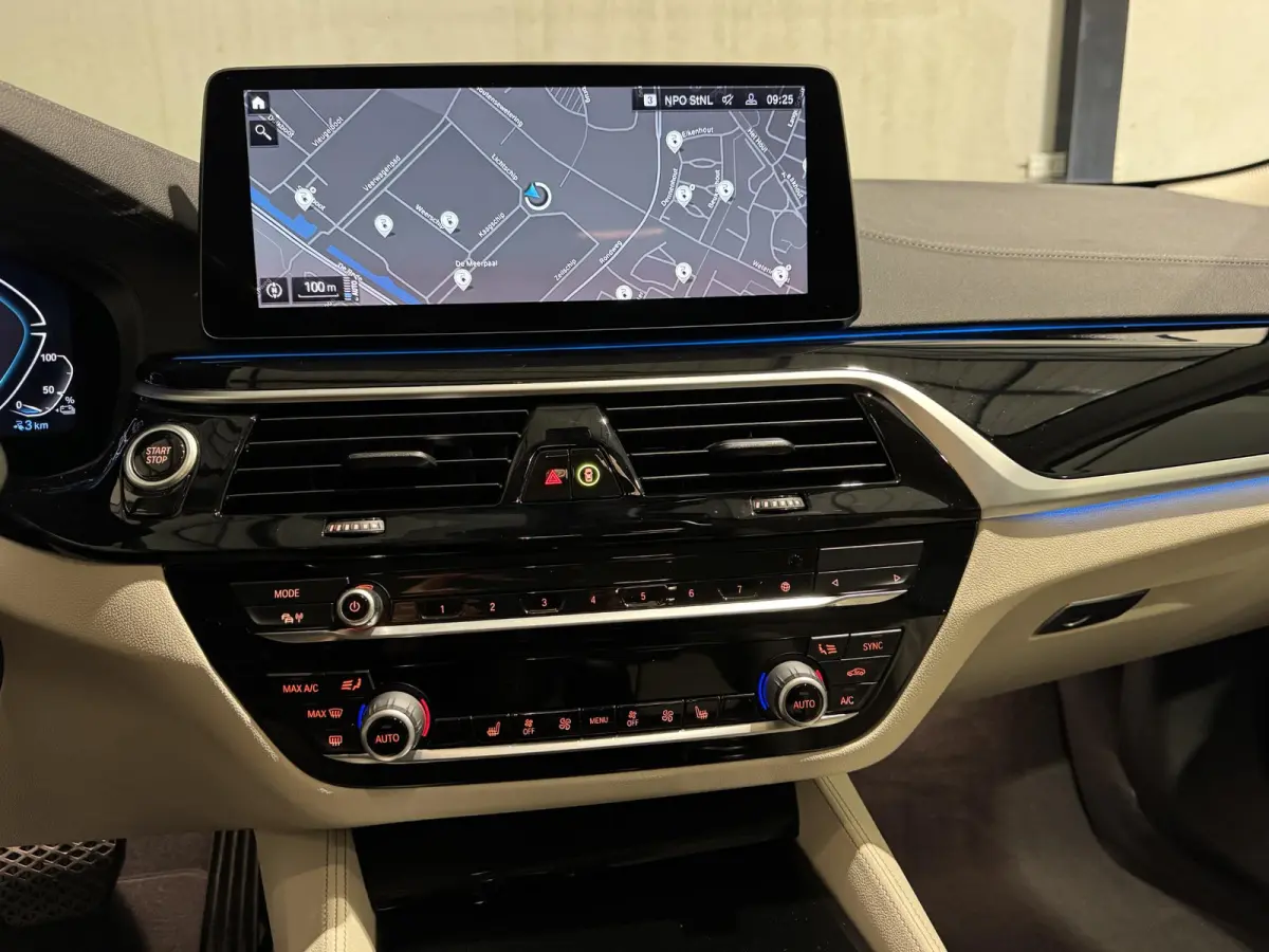 530e Luxury | navi | leder | led | driving assistant  |
