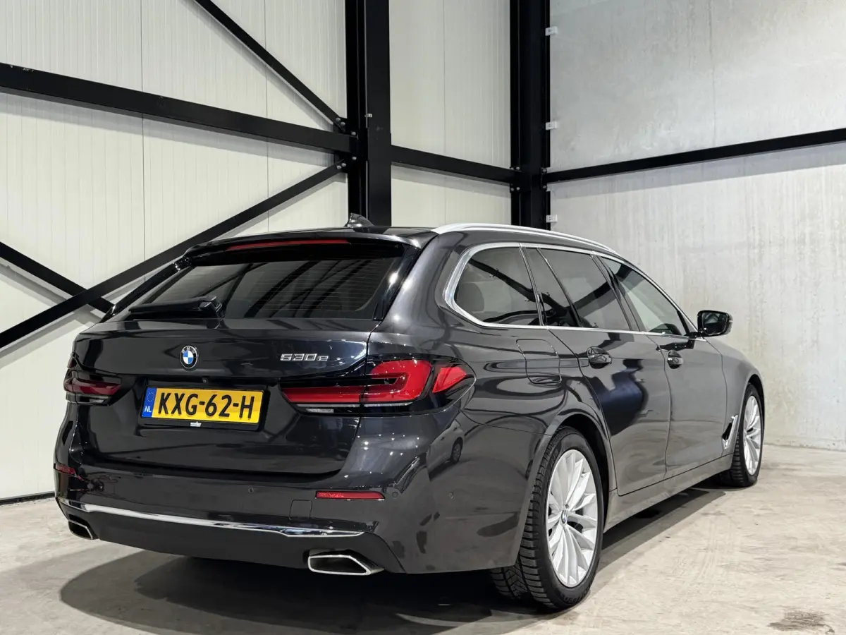 530e Luxury | navi | leder | led | driving assistant  |