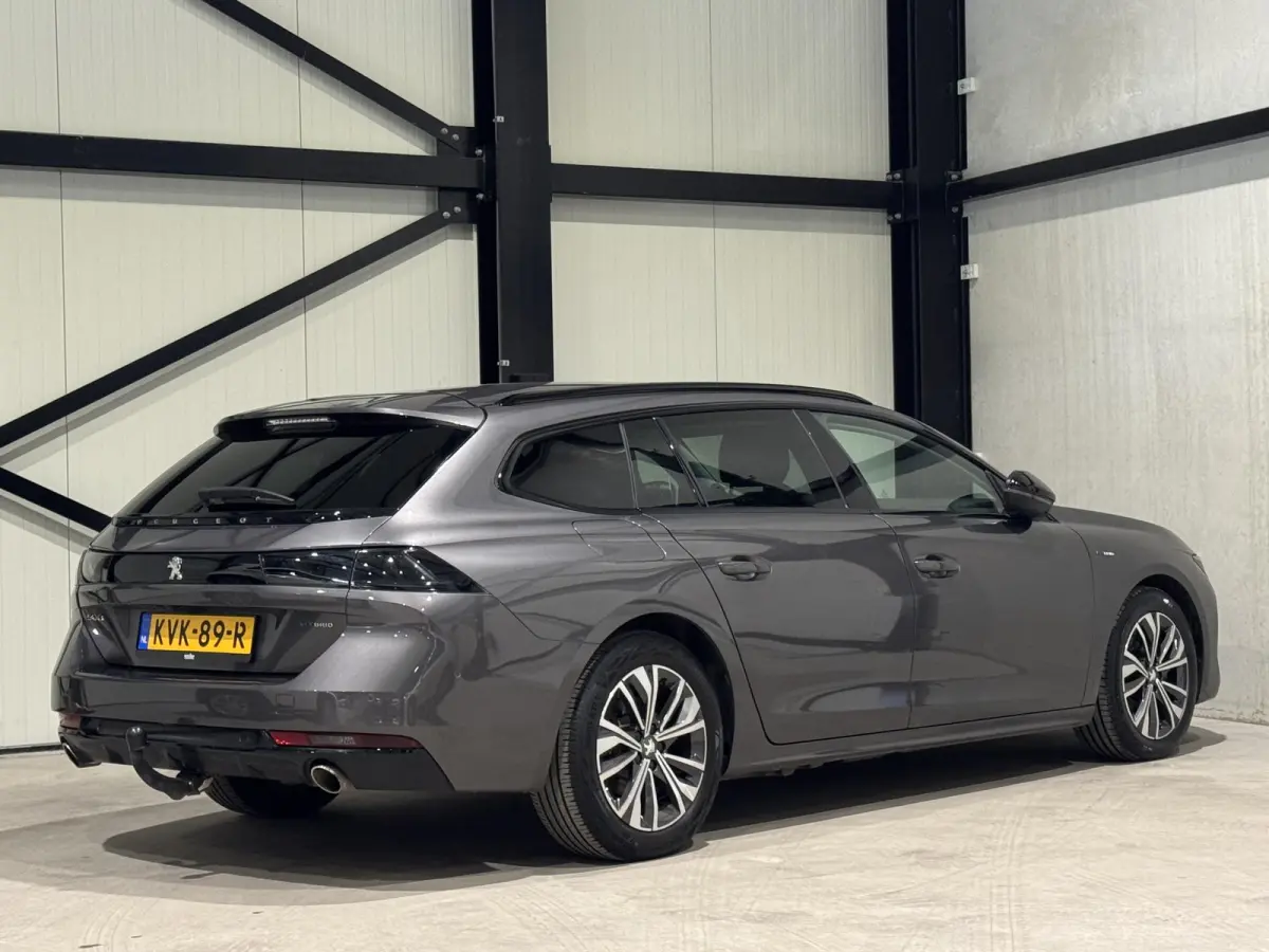 1.6 HYbrid Allure | navi | trekhaak | half-leder |