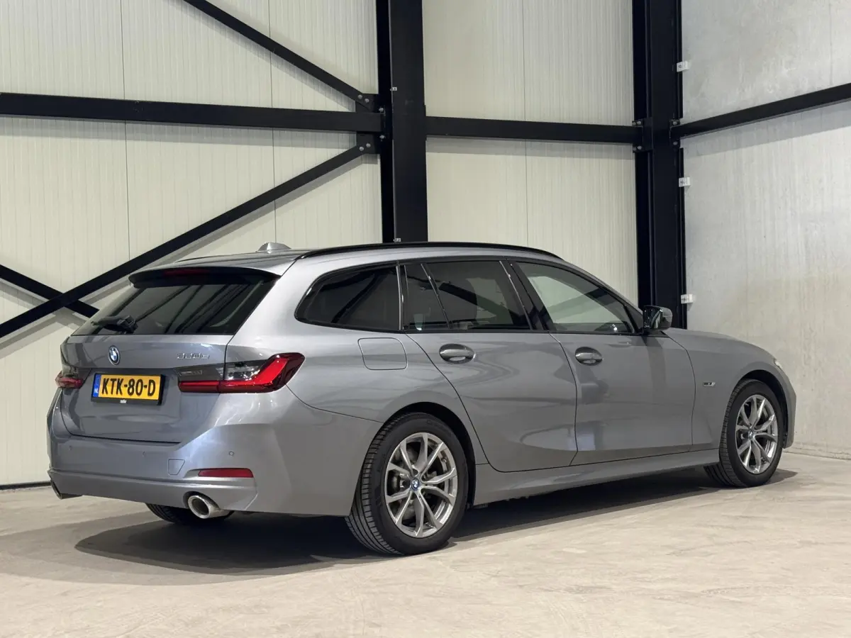 320e Aut. | navi | led | facelift model | shadow line |