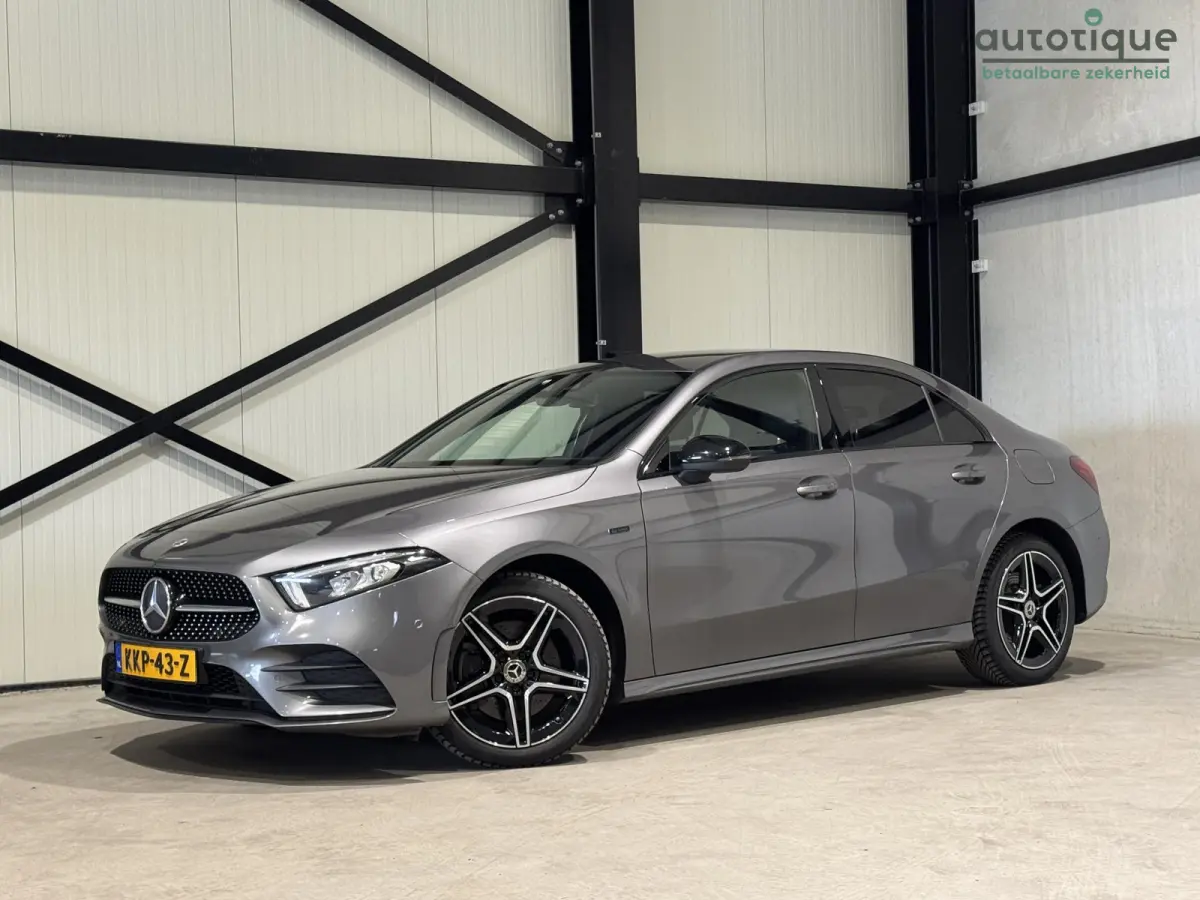 250 e AMG | navi | sfeer | nightpakket | trekhaak |