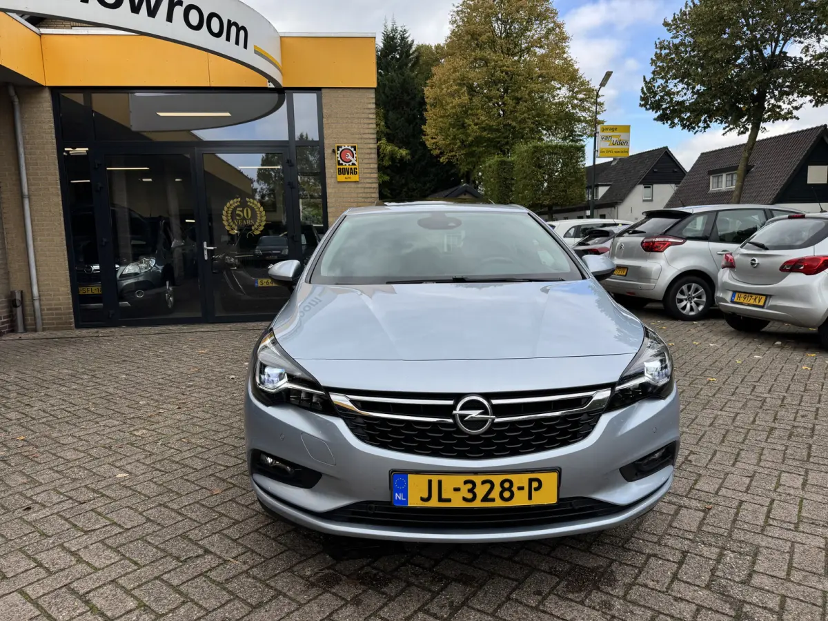 1.4 Turbo 150PK Innovation Automaat Schuifdak Navi Camera Carplay
