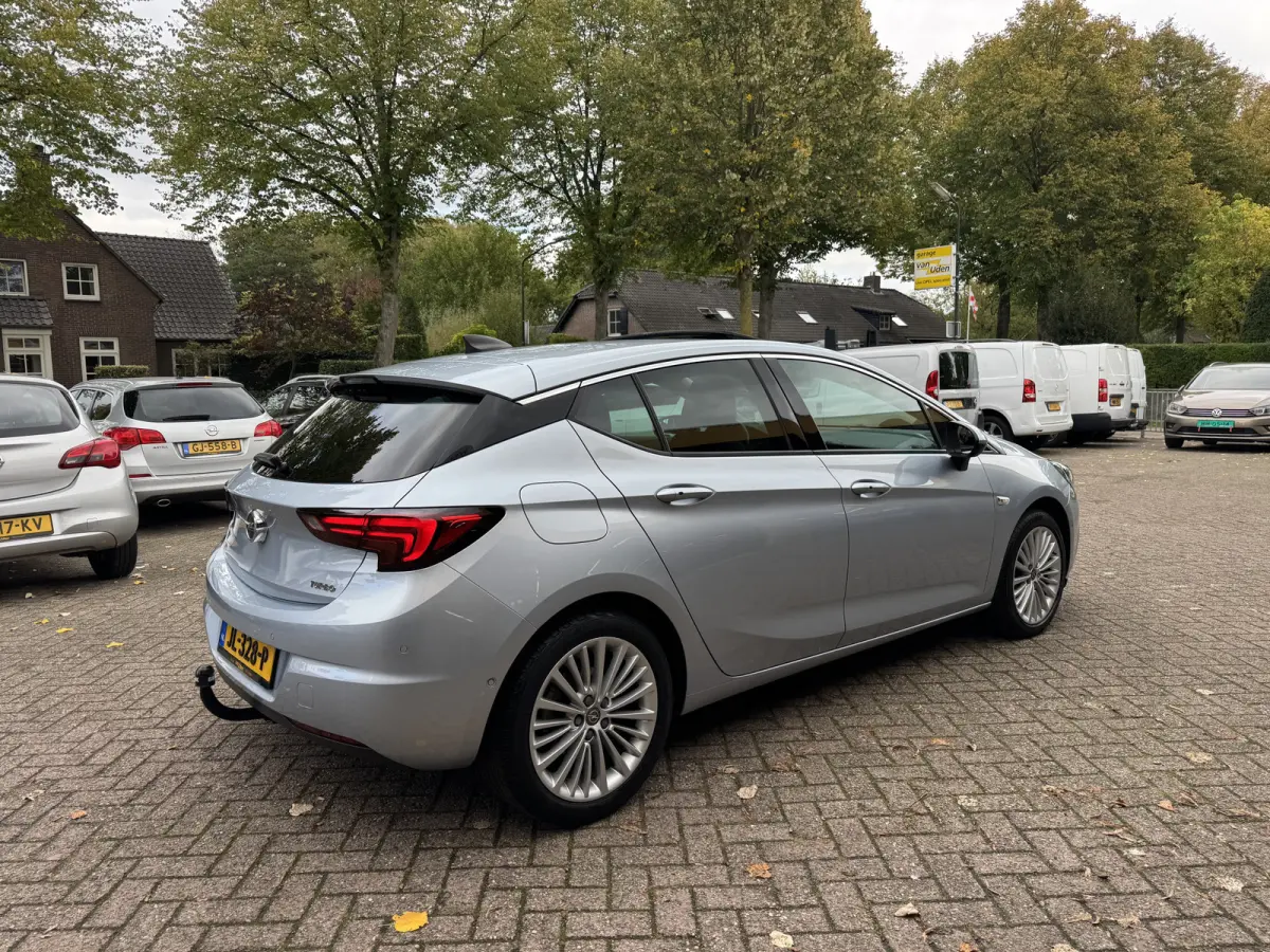 1.4 Turbo 150PK Innovation Automaat Schuifdak Navi Camera Carplay