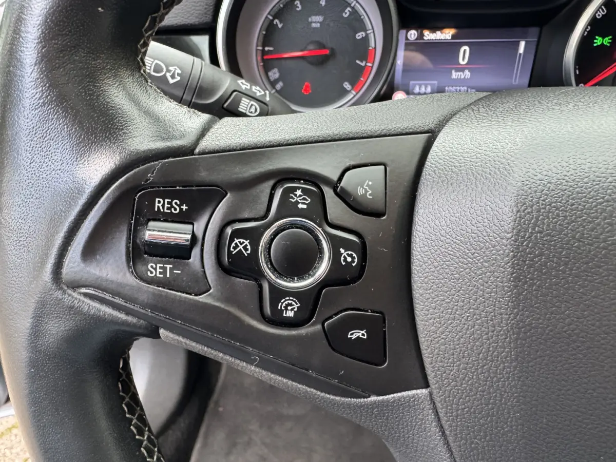 1.4 Turbo 150PK Innovation Automaat Schuifdak Navi Camera Carplay