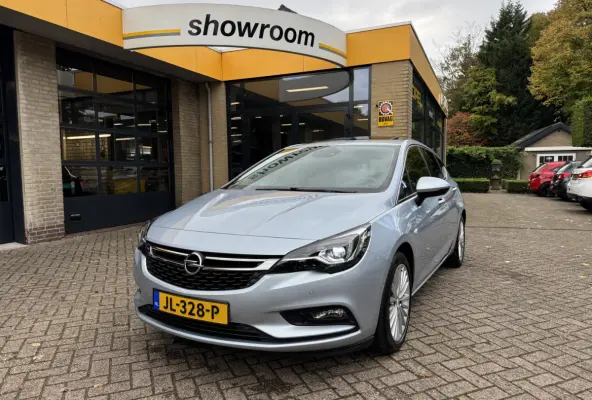 1.4 Turbo 150PK Innovation Automaat Schuifdak Navi Camera Carplay