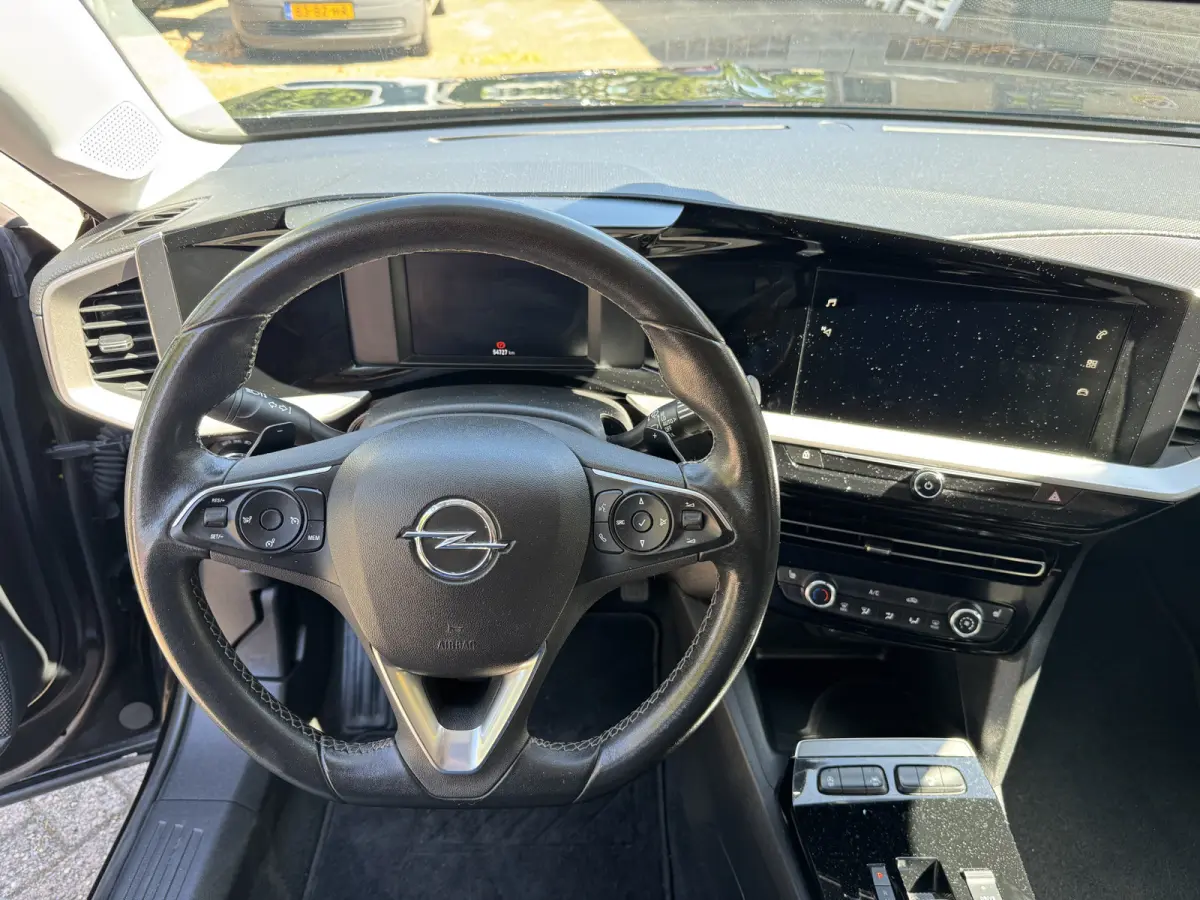 1.2 Turbo Edition 130PK Automaat Navi 360Camera Carplay