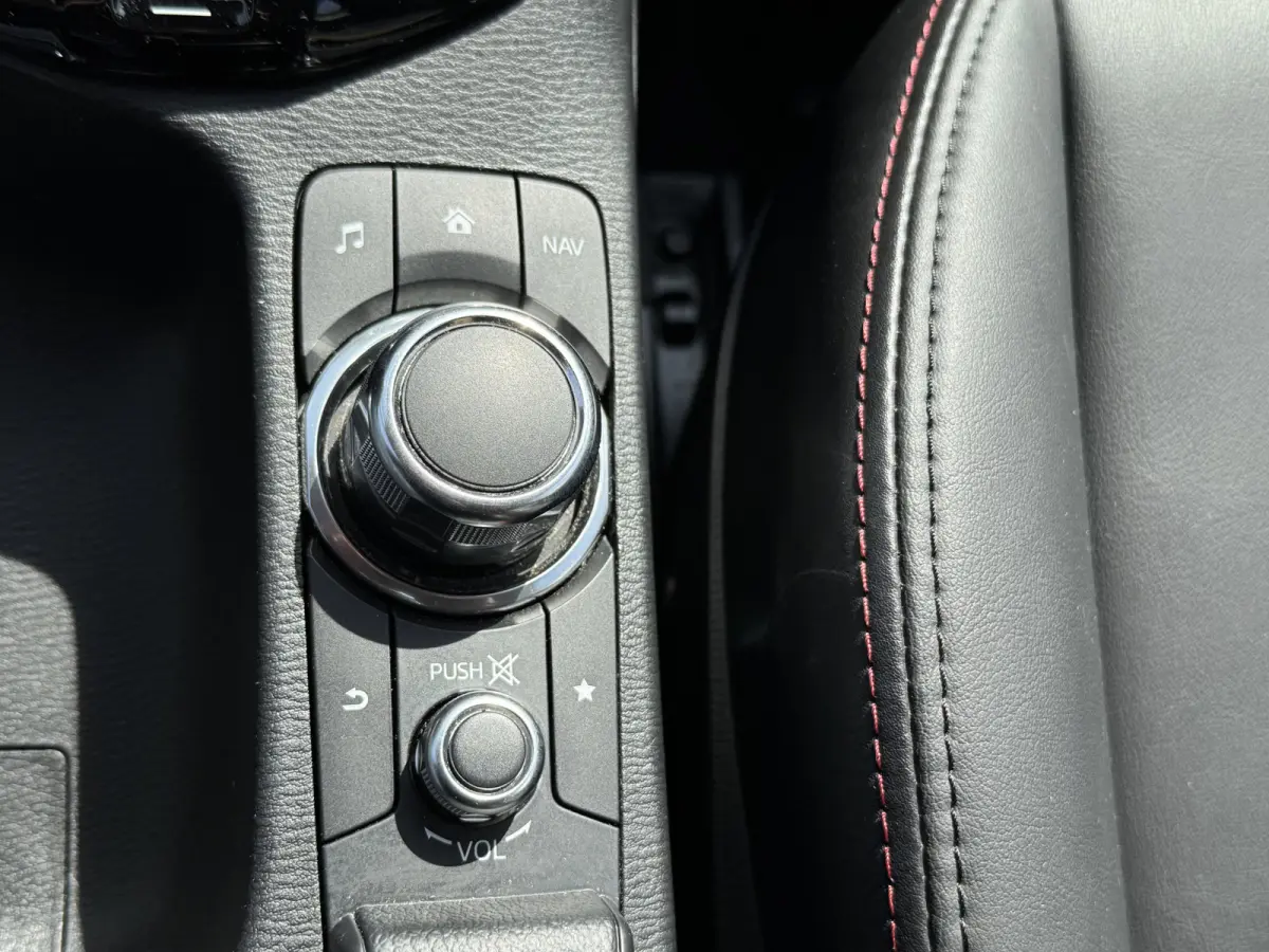 2.0 SkyActiv-G 120 GT-M Automaat Climate Control Leder Navi Camera Bose Stoelverwarming