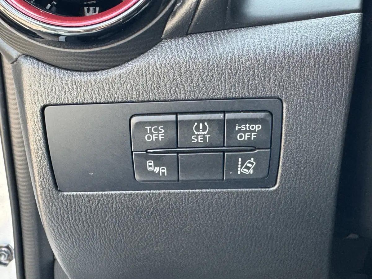2.0 SkyActiv-G 120 GT-M Automaat Climate Control Leder Navi Camera Bose Stoelverwarming