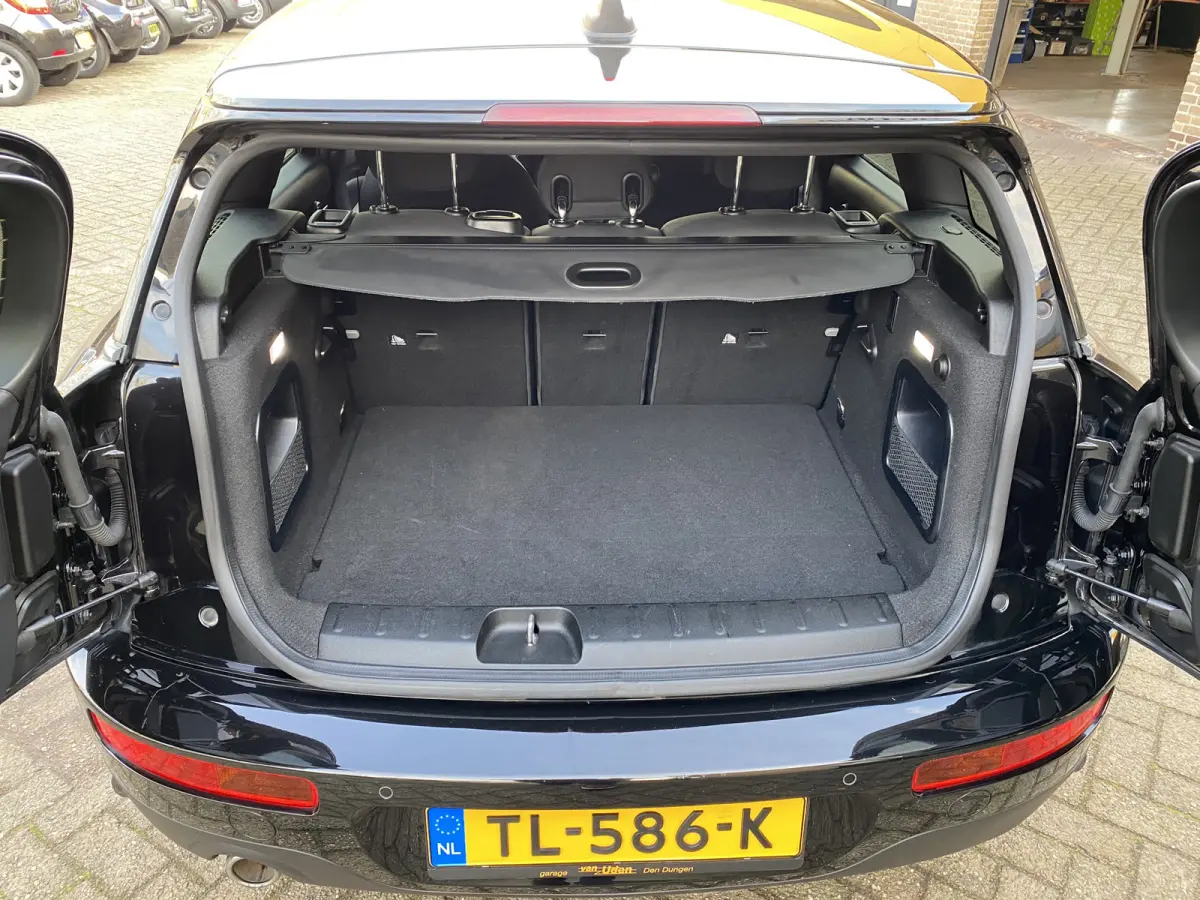 Mini 2.0 Cooper D Business Edition Navi Climate Control