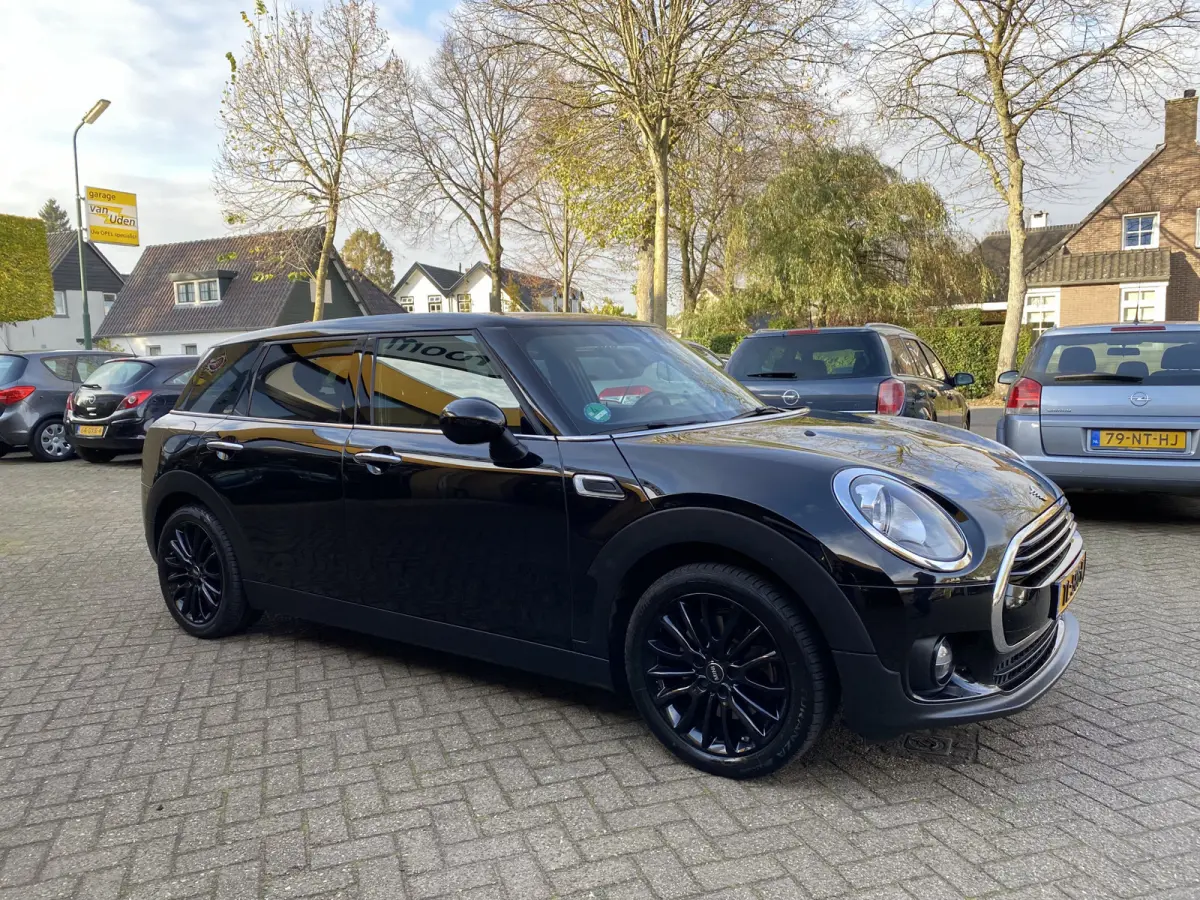 Mini 2.0 Cooper D Business Edition Navi Climate Control