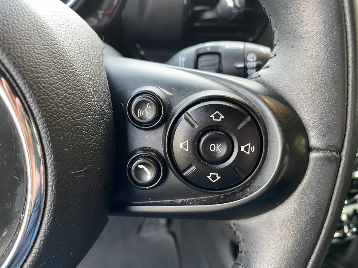 Mini 2.0 Cooper D Business Edition Navi Climate Control