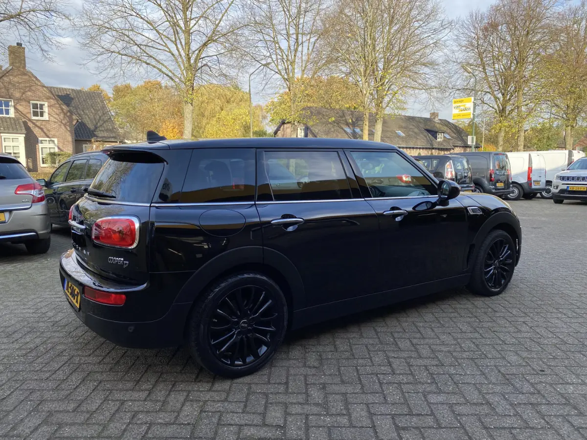 Mini 2.0 Cooper D Business Edition Navi Climate Control