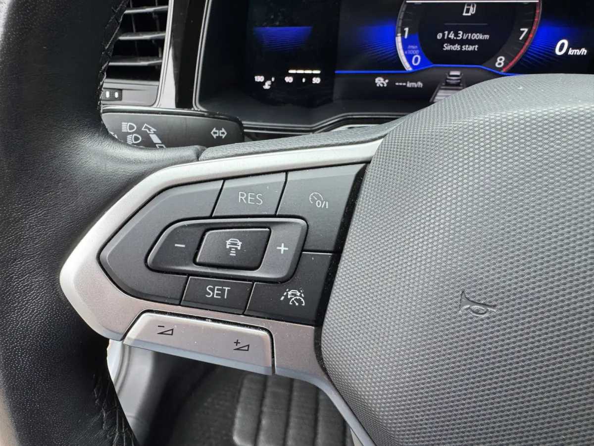 1.0 TSI Life Airco Led Carplay