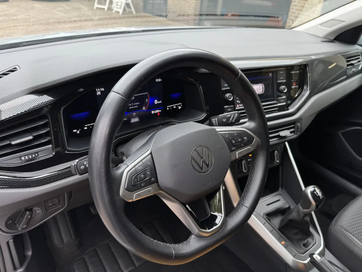 1.0 TSI Life Airco Led Carplay