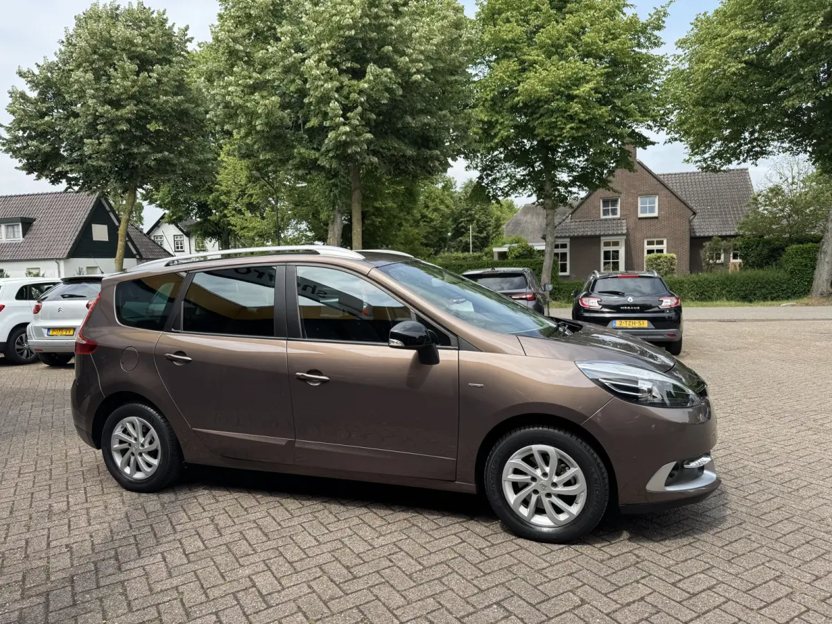 1.2 TCe Limited Climate Control Navi