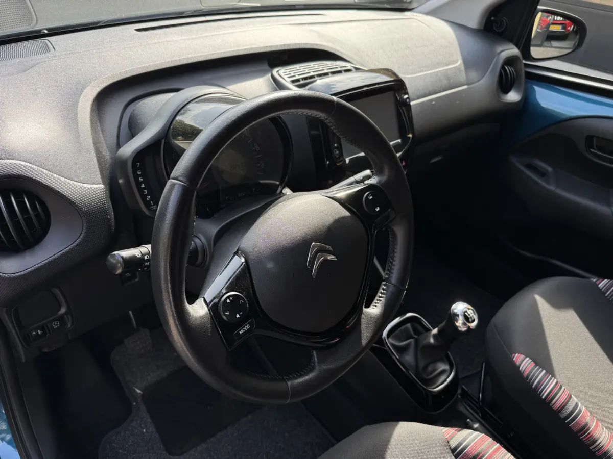 1.0 VTi Feel 5drs Airco Camera Carplay