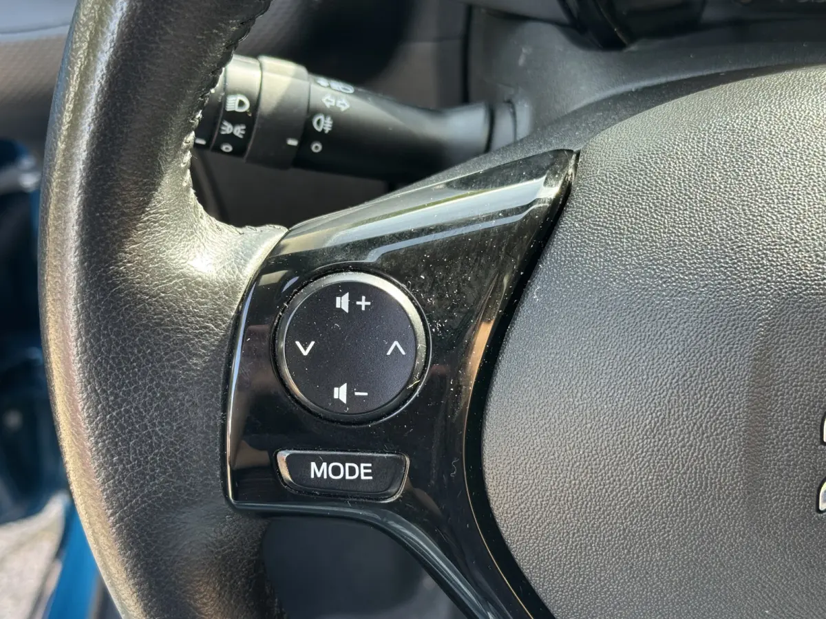 1.0 VTi Feel 5drs Airco Camera Carplay