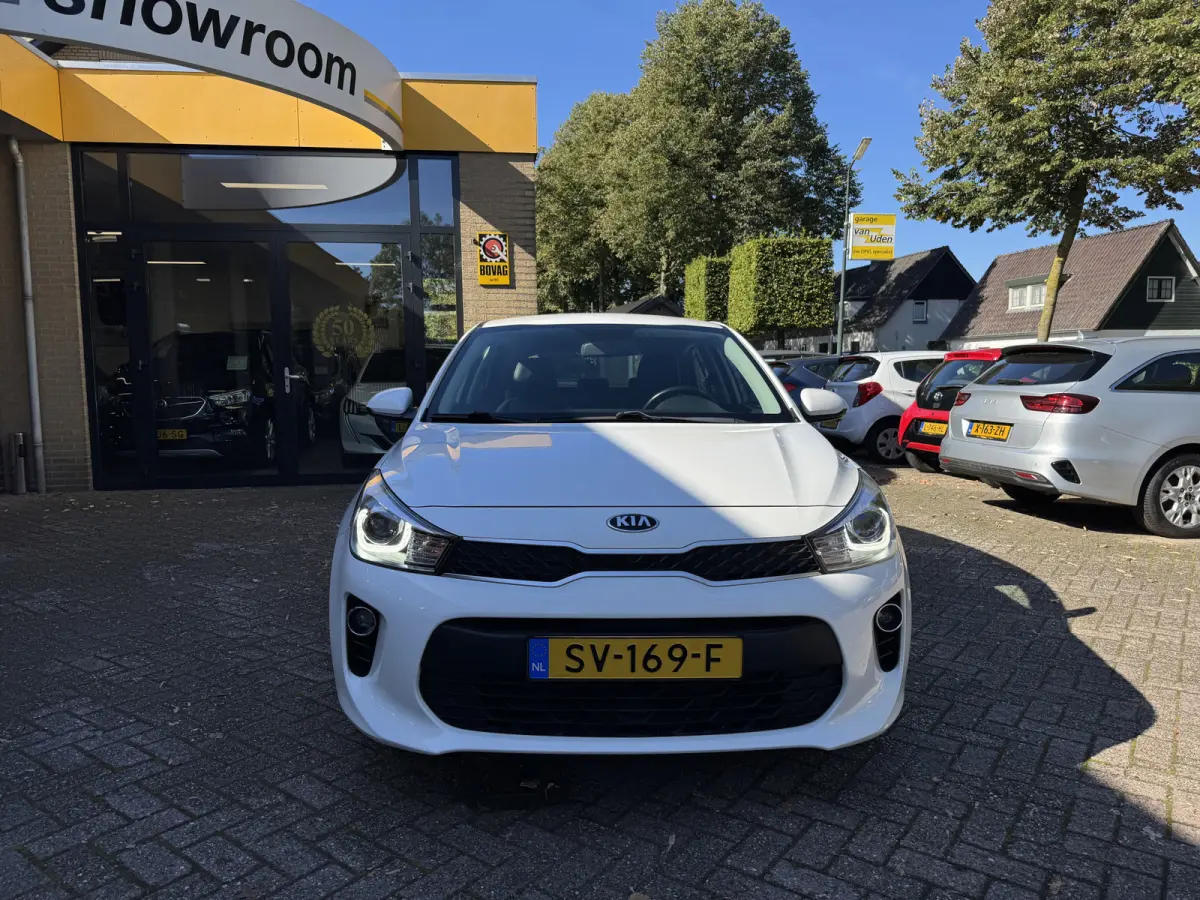 1.0 TGDI Design Edition Navi Airco Camera Carplay