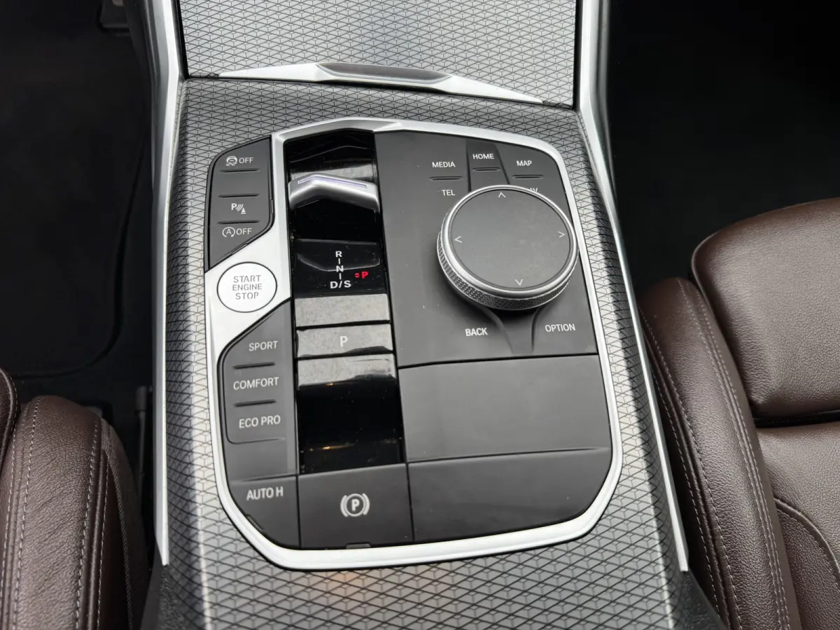318i M-Sport Automaat Climate Control Led Navi Carplay