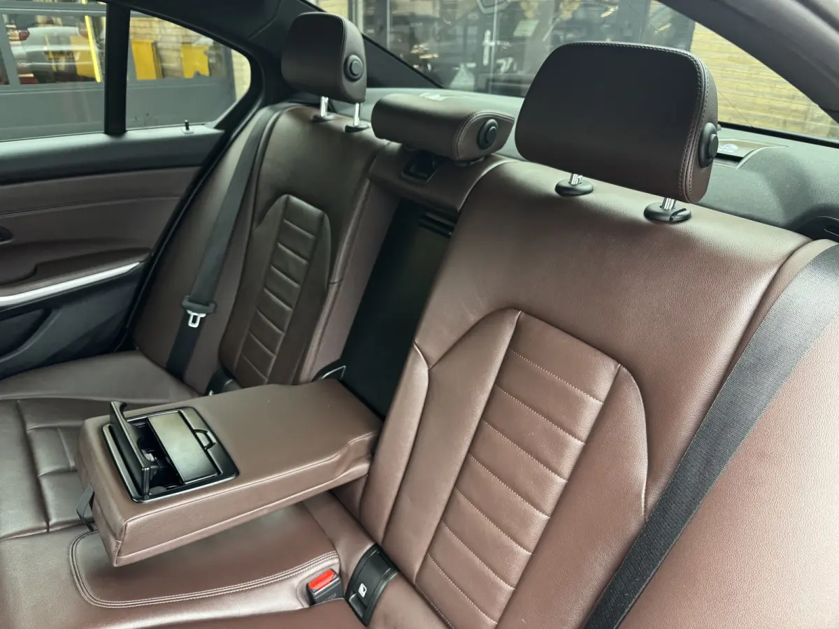 318i M-Sport Automaat Climate Control Led Navi Carplay