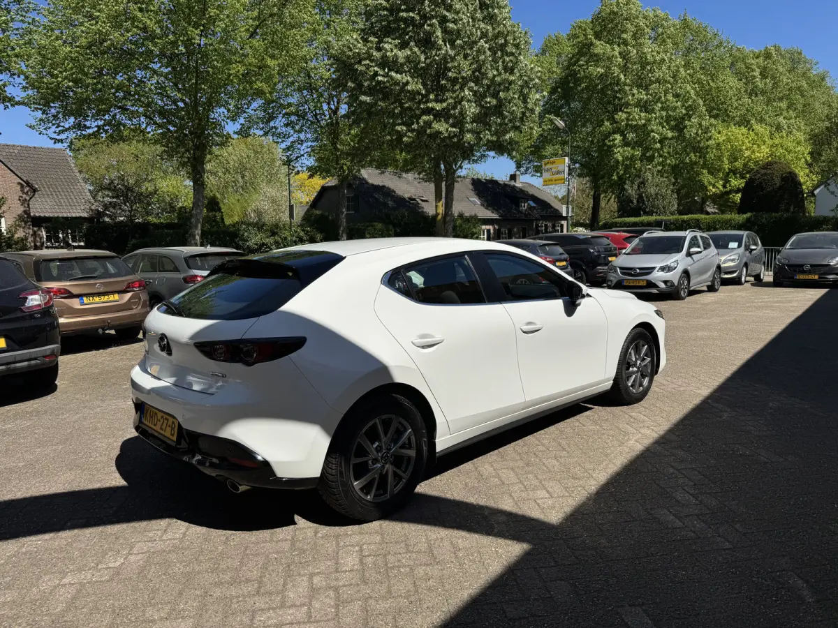 2.0 e-SkyActiv-G M Hybrid 122 Navi HeadUp Carplay