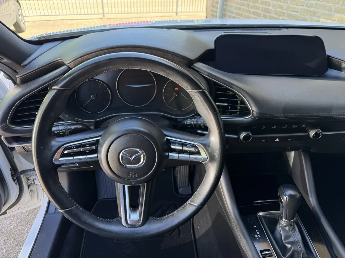 2.0 e-SkyActiv-G M Hybrid 122 Navi HeadUp Carplay
