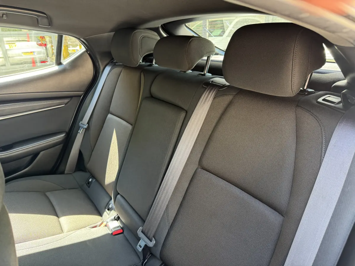 2.0 e-SkyActiv-G M Hybrid 122 Navi HeadUp Carplay