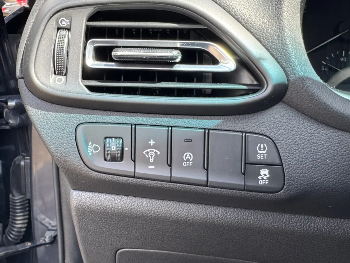 1.0 T-GDi MHEV Comfort Smart Automaat Navi Camera Carplay