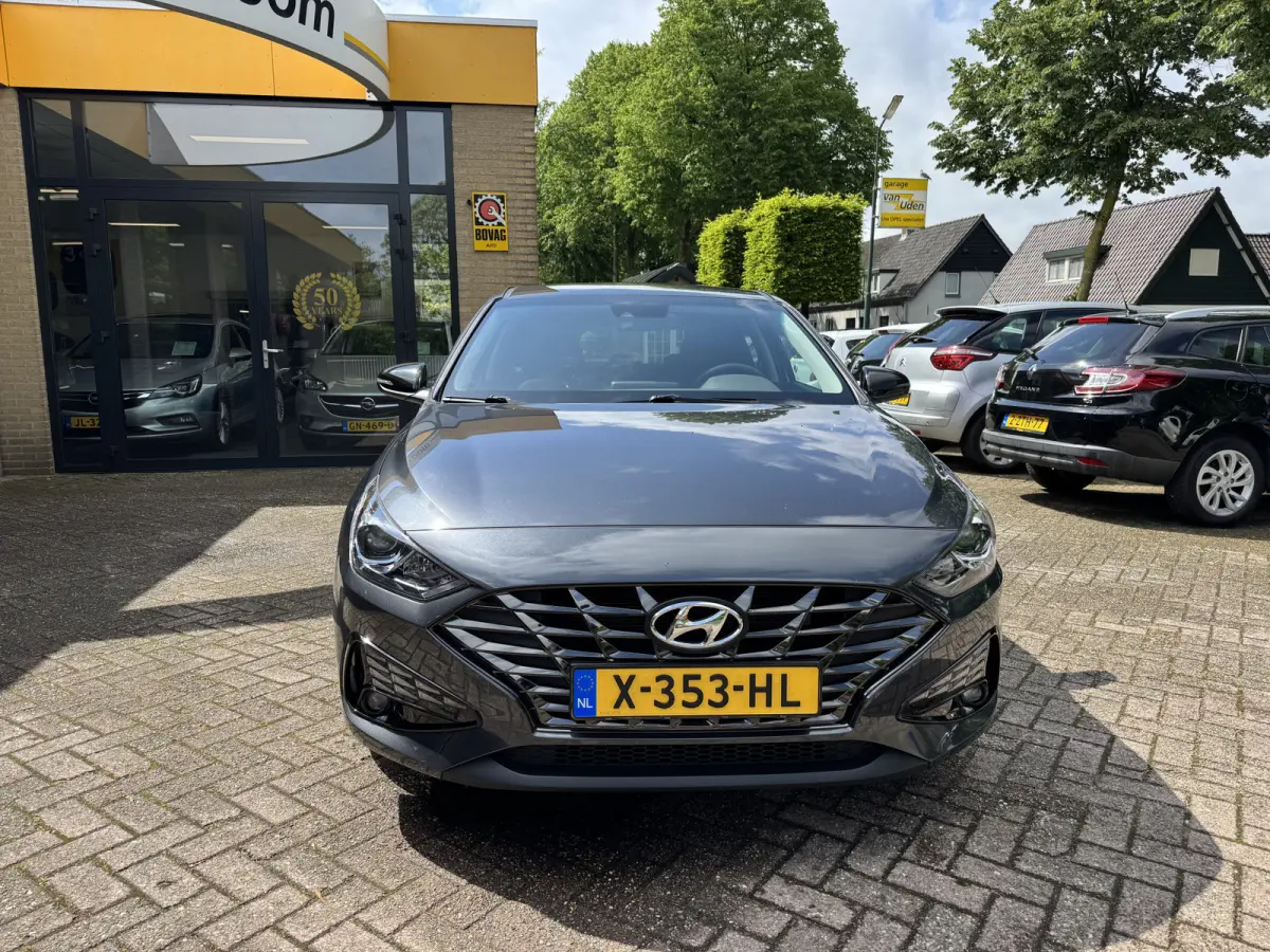 1.0 T-GDi MHEV Comfort Smart Automaat Navi Camera Carplay