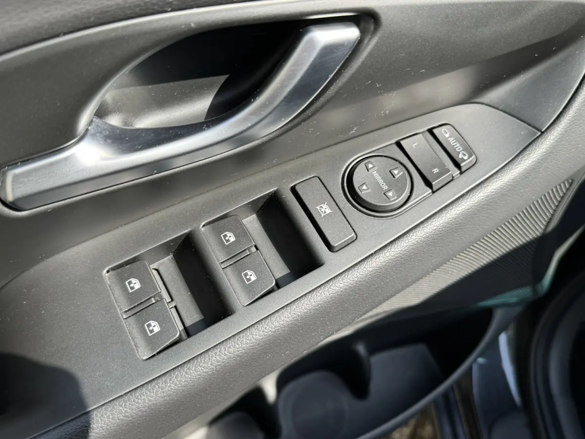1.0 T-GDi MHEV Comfort Smart Automaat Navi Camera Carplay