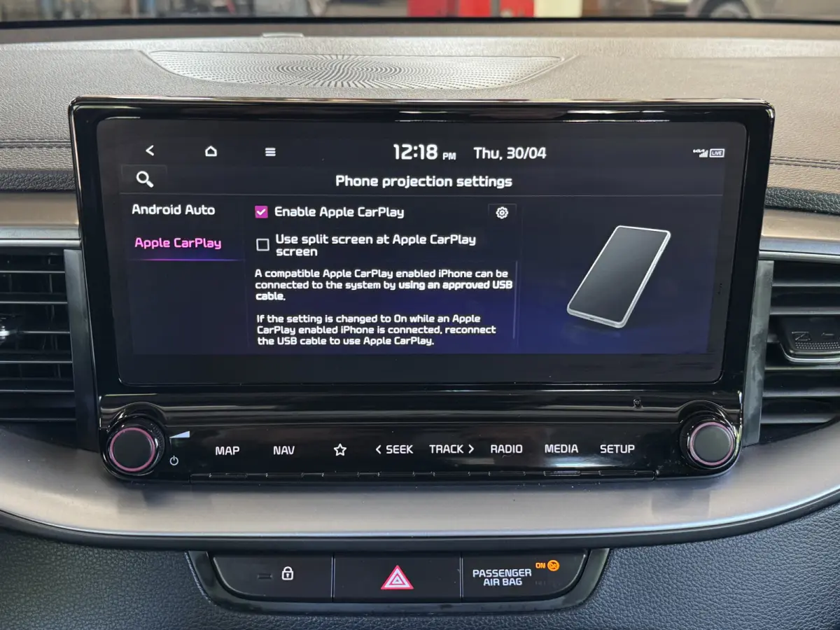 1.0 T-GDi DynamicLine Climate Control Navi Camera Carplay