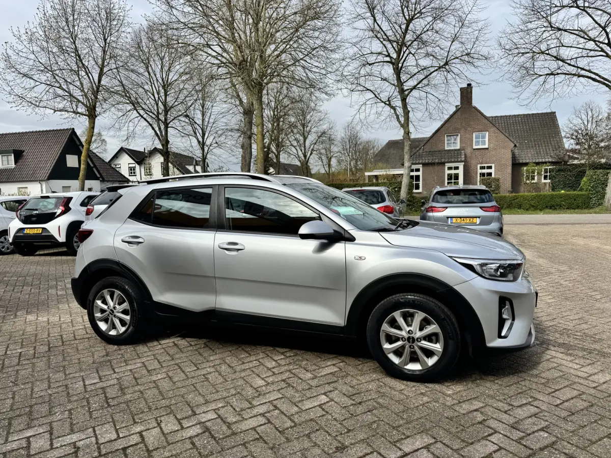 1.0 T-GDi MHEV DynamicLine Climate Control Camera Navi Carplay
