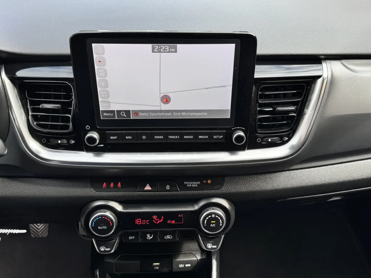 1.0 T-GDi MHEV DynamicLine Climate Control Camera Navi Carplay