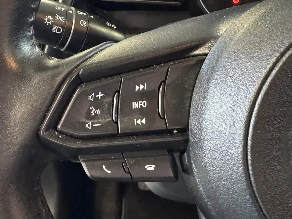 1.5 Skyactiv-G Airco Navi Carplay