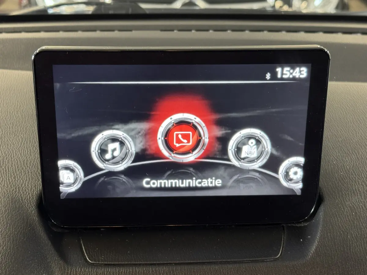 1.5 Skyactiv-G Airco Navi Carplay