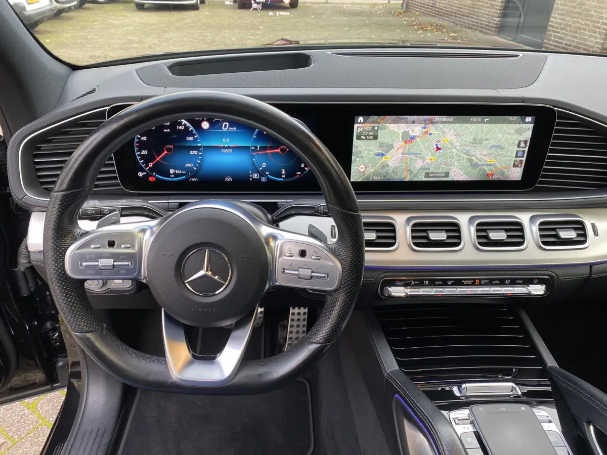 300 d 4MATIC Premium Plus AMG Pano Schuifdak Luchtvering 360Camera