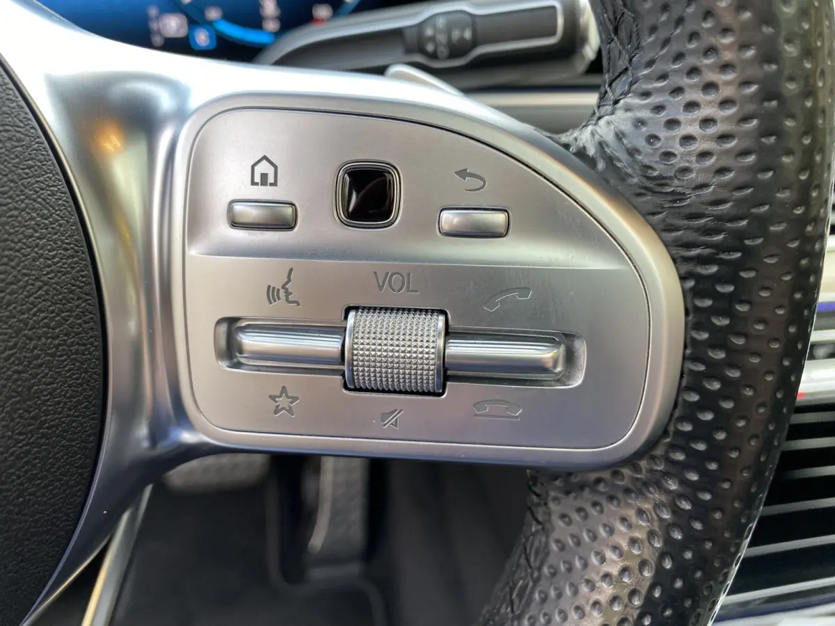 300 d 4MATIC Premium Plus AMG Pano Schuifdak Luchtvering 360Camera