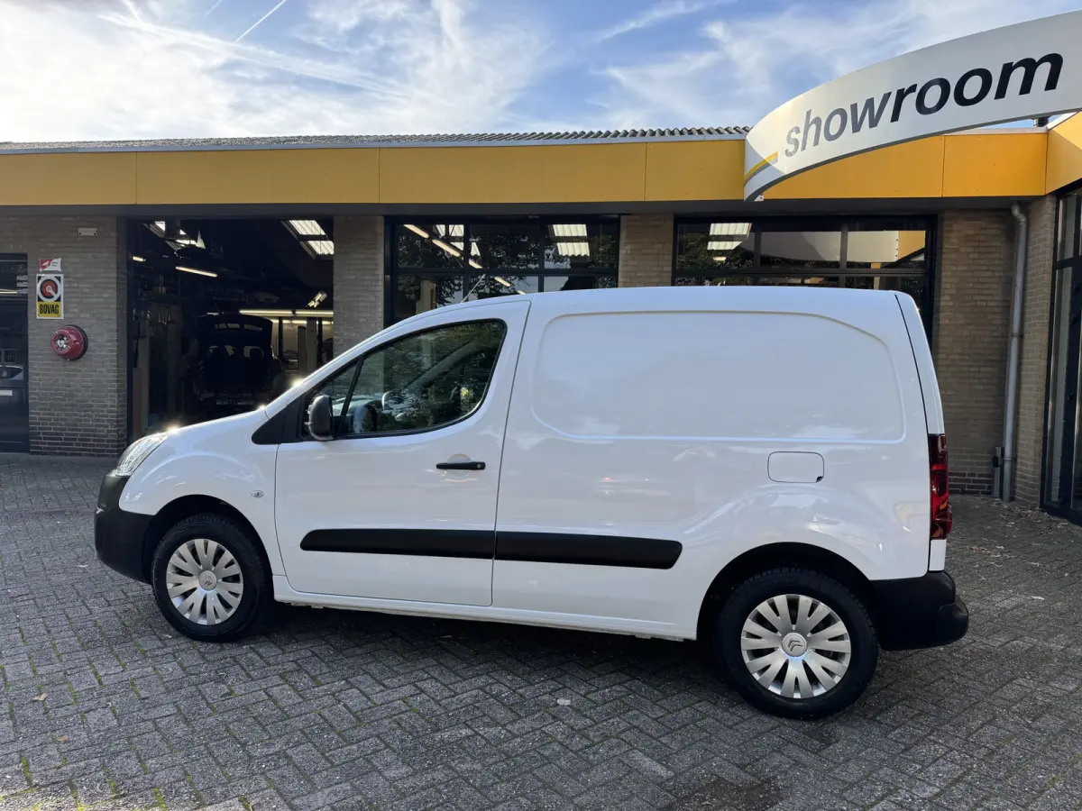 Full Electric Club 3Pers Airco Camera