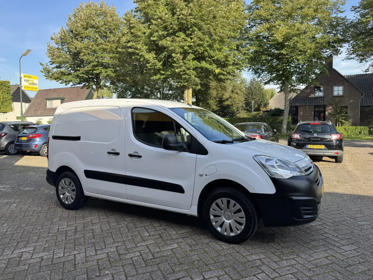 Full Electric Club 3Pers Airco Camera