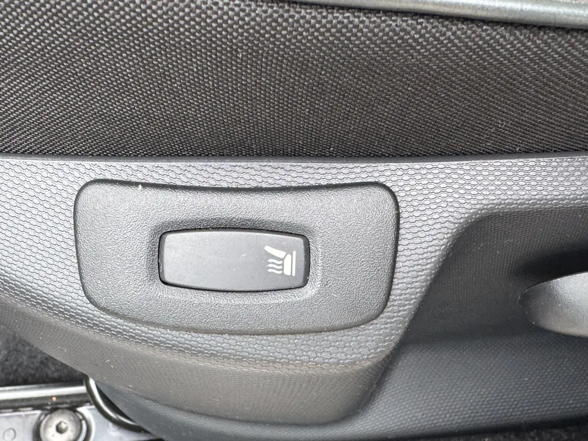 0.9 TCe Xmod Climate Control Navi Camera