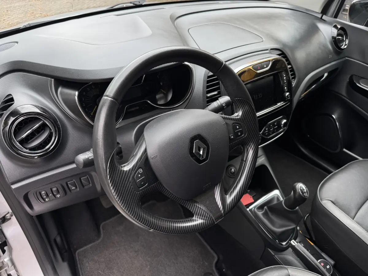 0.9 TCe Xmod Climate Control Navi Camera