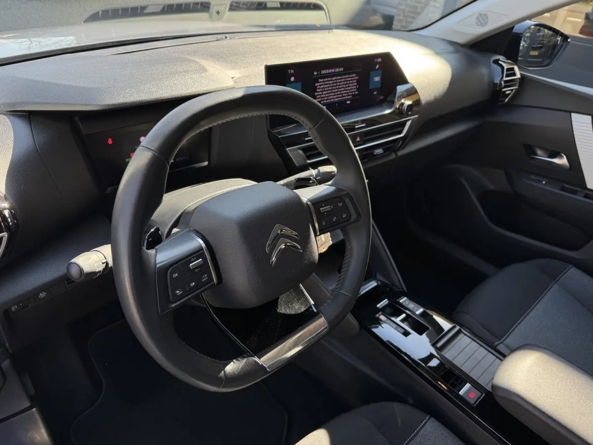 1.2 130PK Feel Automaat Navi Climate Control Camera Carplay