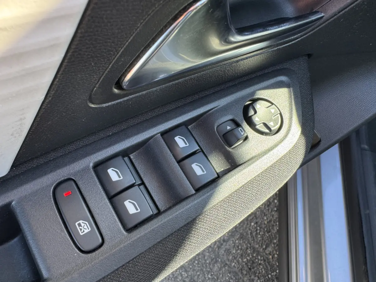 1.2 130PK Feel Automaat Navi Climate Control Camera Carplay